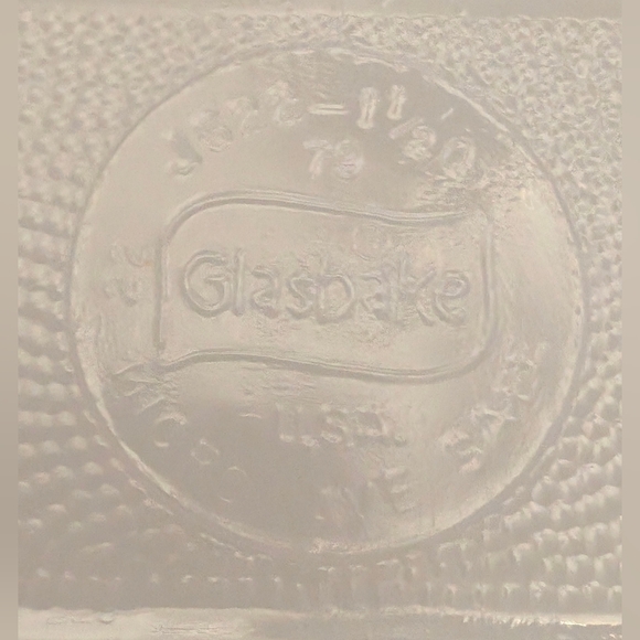 Glasbake loaf pan with a floral pattern, Glasbake J-522 loaf pan - Picture 4 of 4